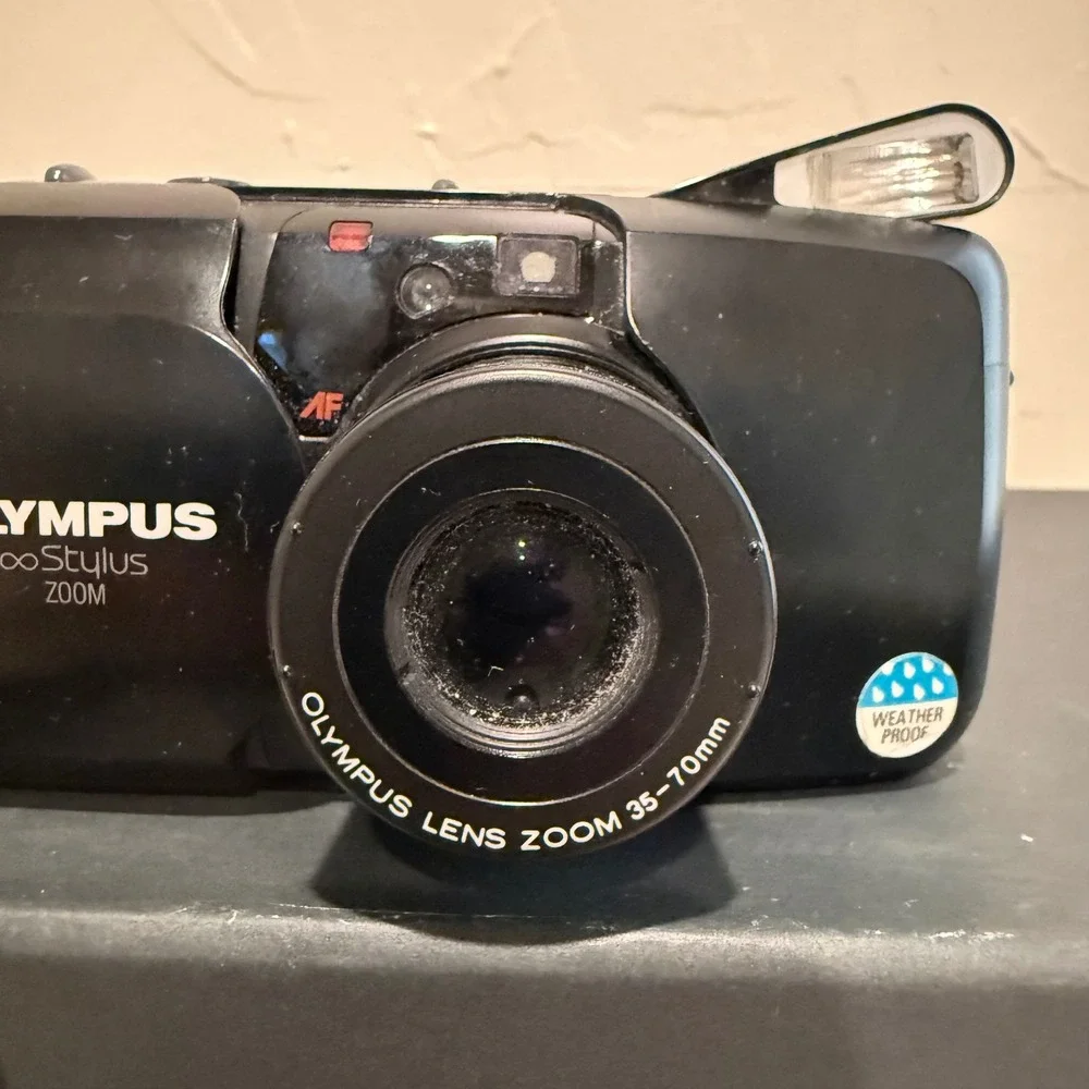 Olympus‎ Infinity Stylus Zoom Camera Unisex OS Black Good 35mm Film Weatherproof